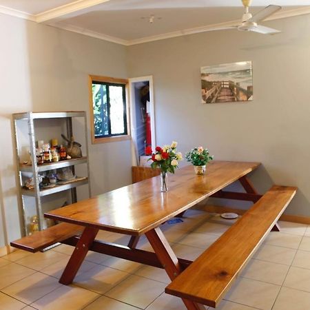 Happytourcairns Sharehouse Hostel Екстериор снимка