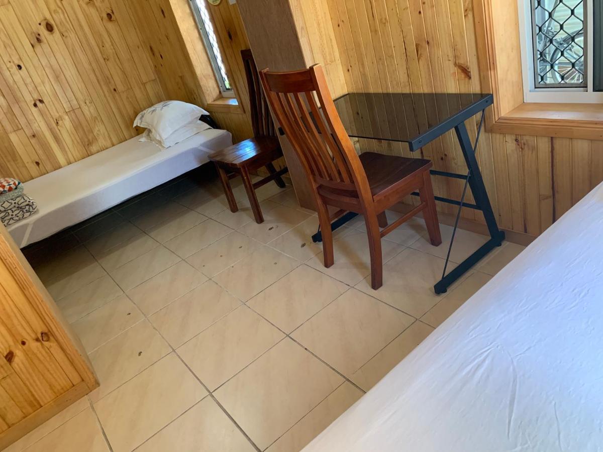 Happytourcairns Sharehouse Hostel Екстериор снимка